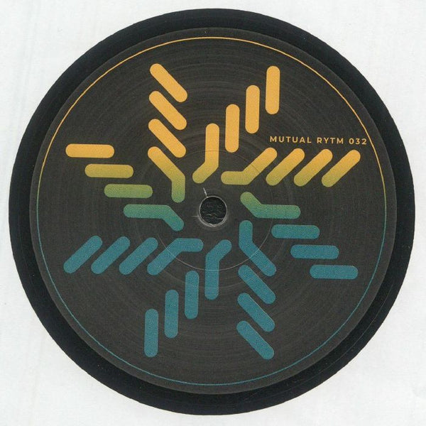 https://imagescdn.juno.co.uk/full/CS1074217-01A-BIG.jpg