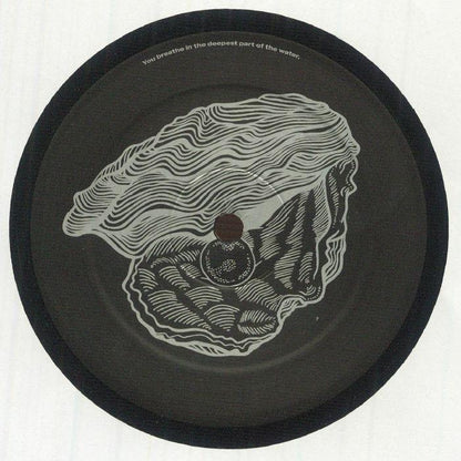 Black disc with white graphic of an oyster on a white background